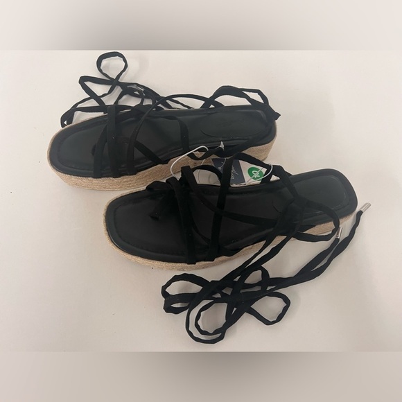 Women's Donny Wedge Heel Lace Up Sandals - Universal Thread - Black - 10 - Picture 5 of 7